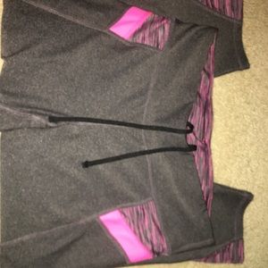Xersion grey pink and black pants